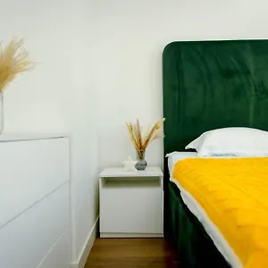 Business-class Apartment, евротрёшка с панорамным видом Алматы